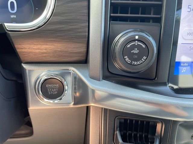 New 2026 Gray Ford Lariat image 19