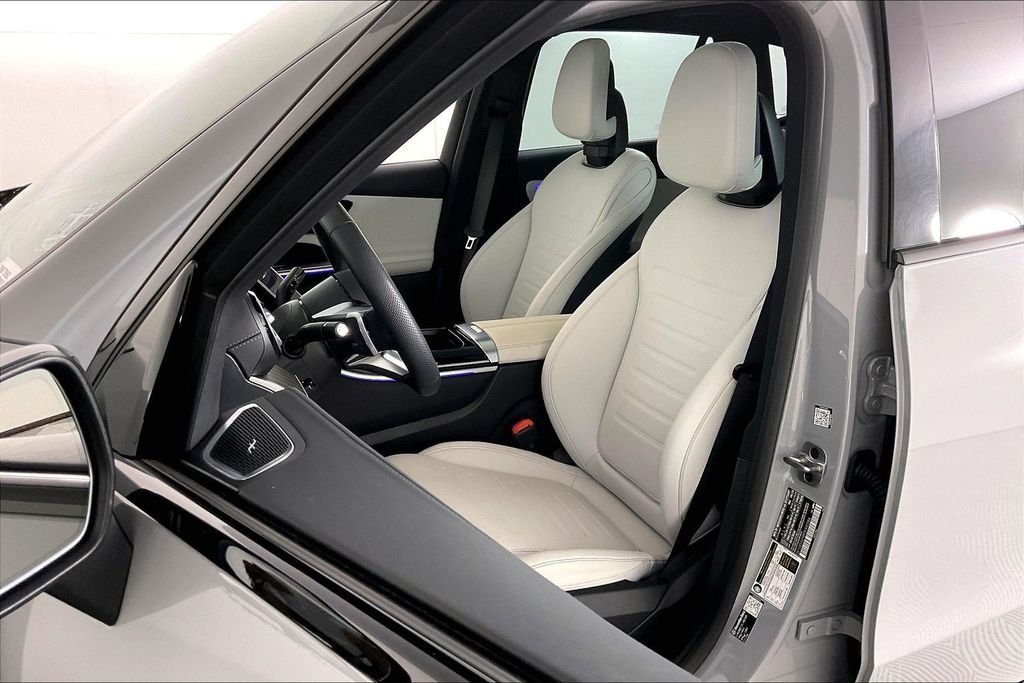 2026 Mercedes-Benz GLC Base - Photo 17