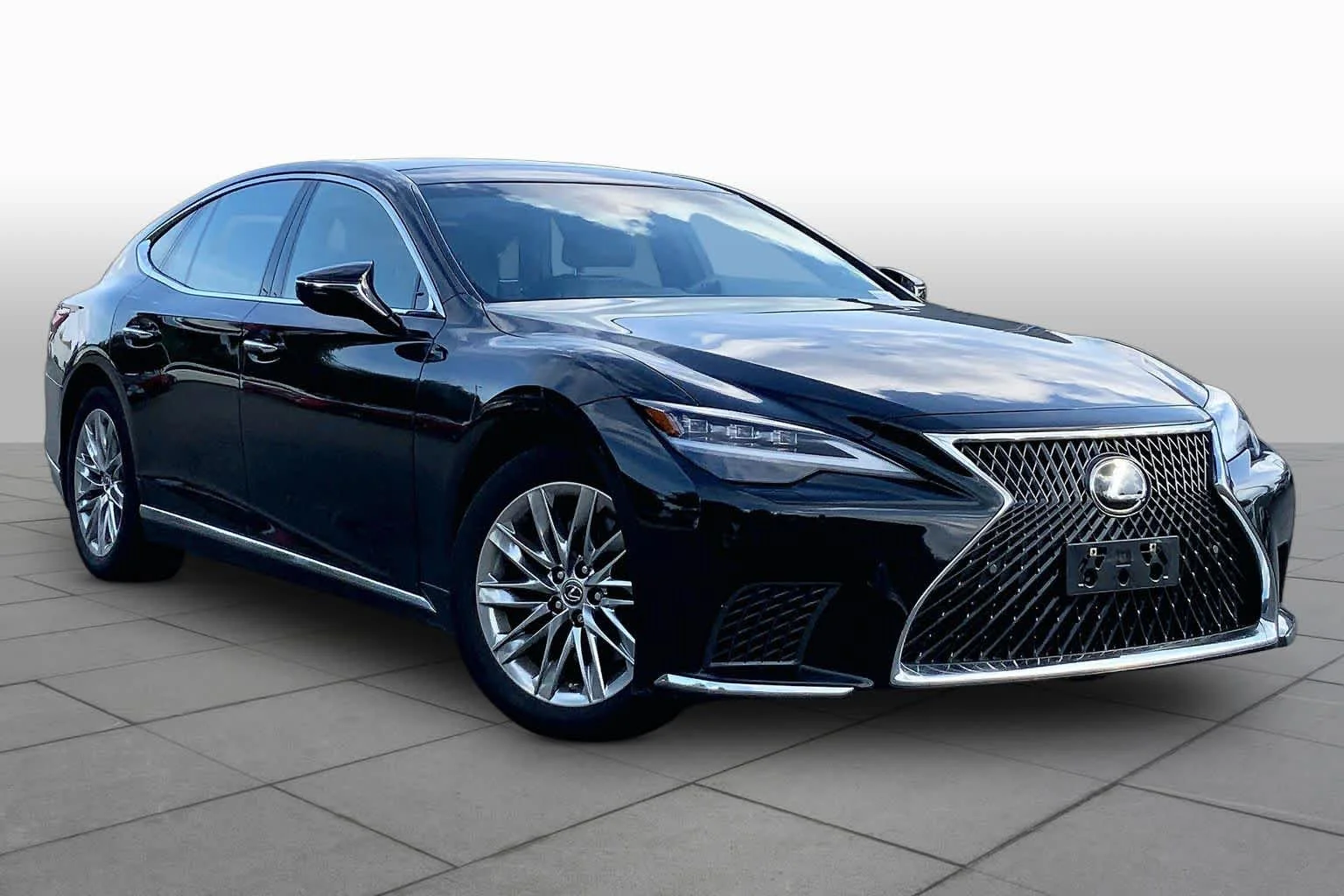 Certified Used 2022 CAVIAR Lexus  image 3