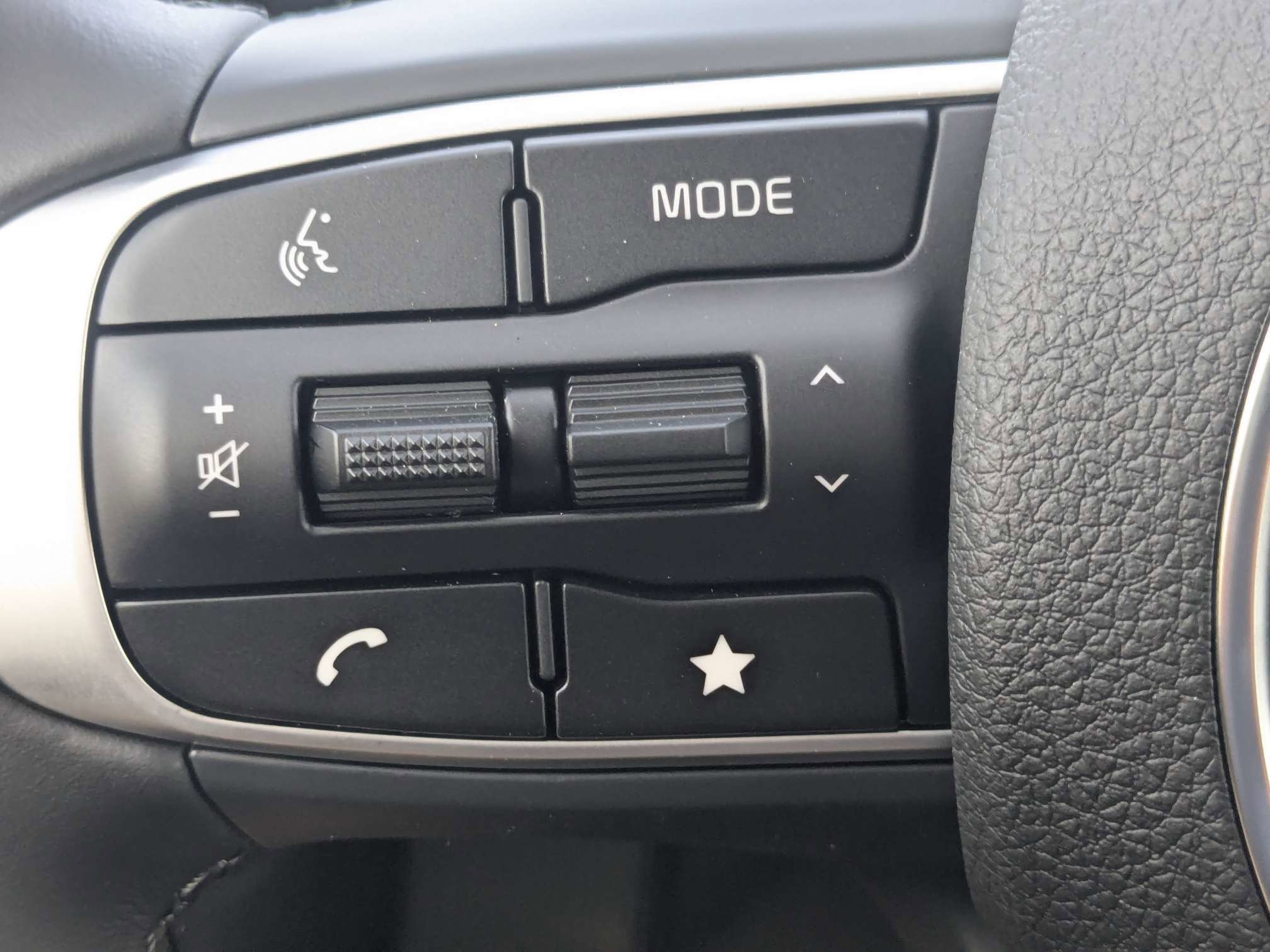 New 2026 Snow White Pearl Kia GT-Line FWD image 31