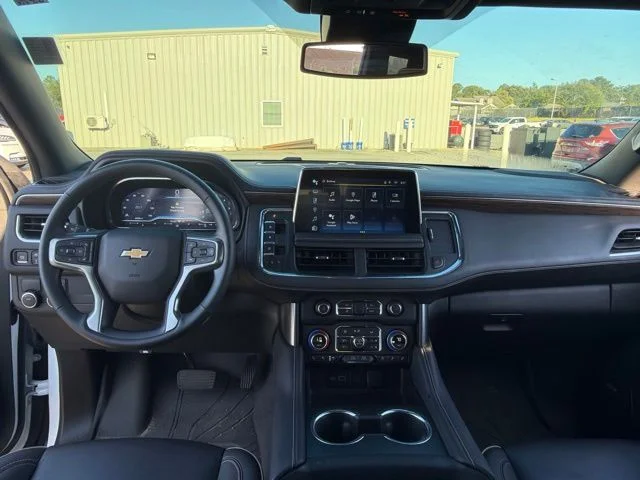 Used 2024 White Chevrolet Premier image 12