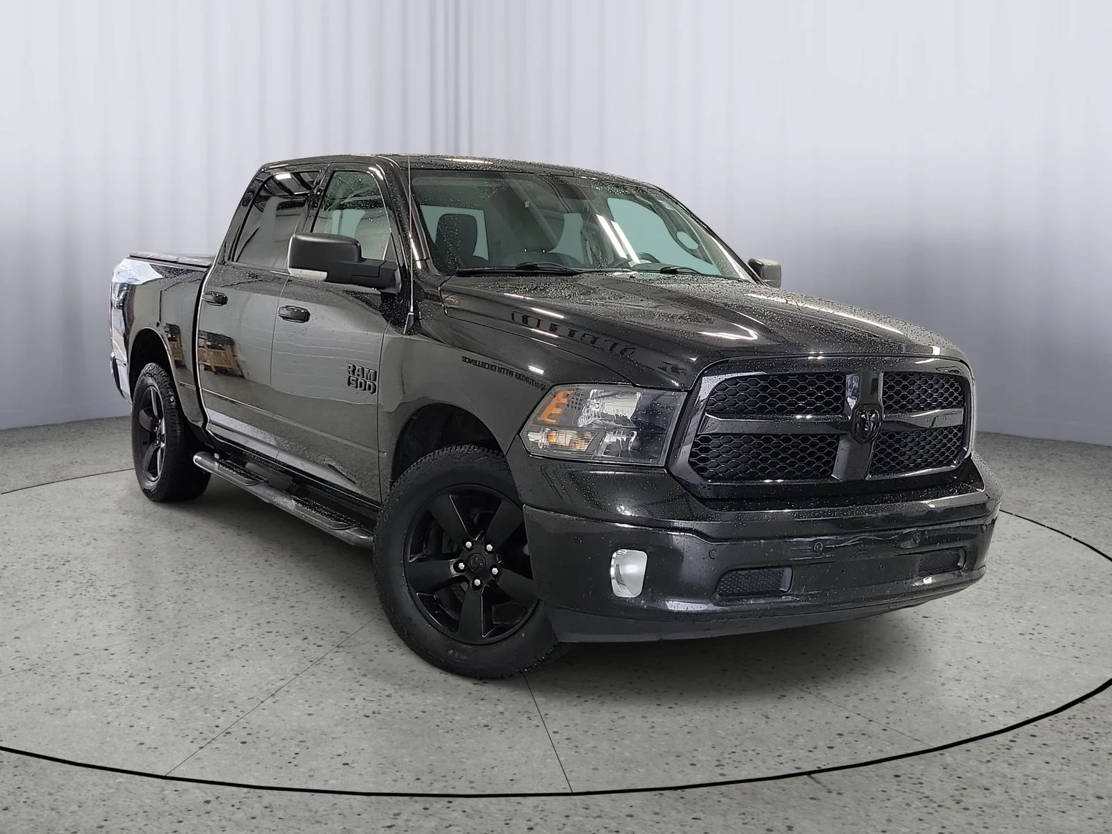 Used 2018 Black Ram Big Horn image 1