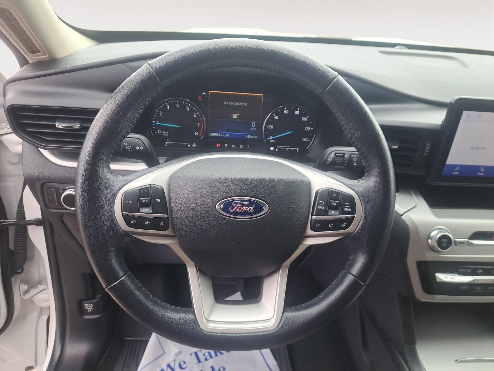 Used 2022 Oxford White Ford XLT image 13