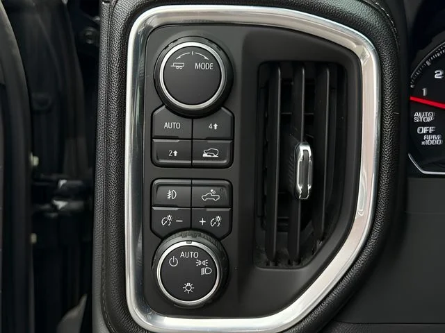 Used 2022 Black Chevrolet RST image 24