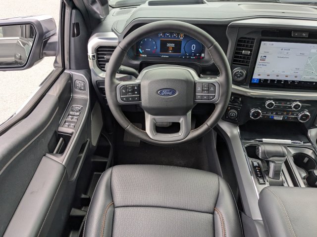 2025 Ford F-150 Lariat - Photo 17