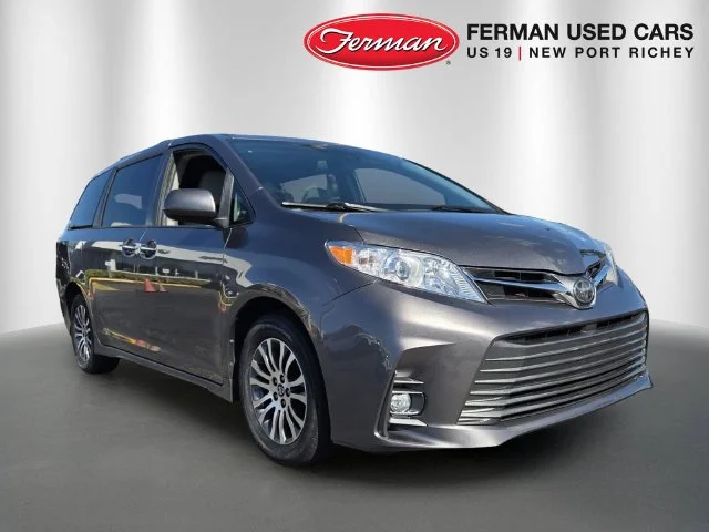 2020 Toyota Sienna XLE Premium