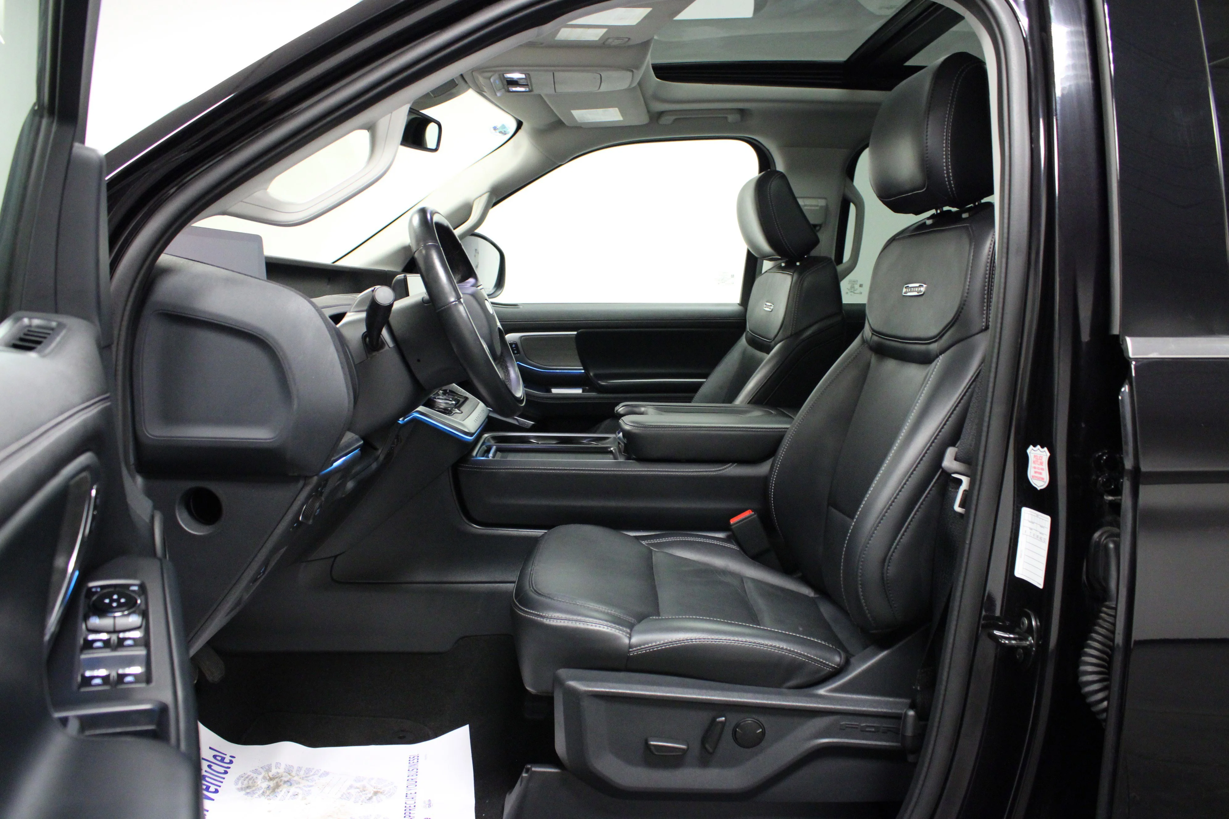 Used 2025 Black Metallic Ford Platinum image 12