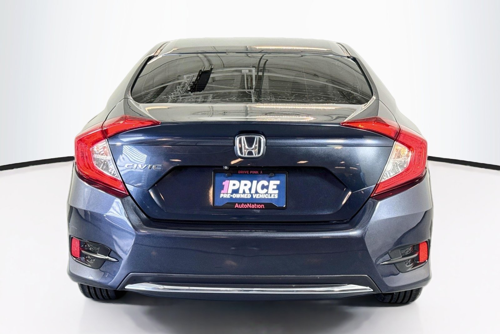 Used 2020 Modern Steel Metallic Honda LX image 6