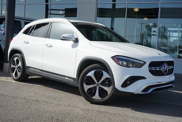 2026 Mercedes-Benz GLA GLA 250's photo