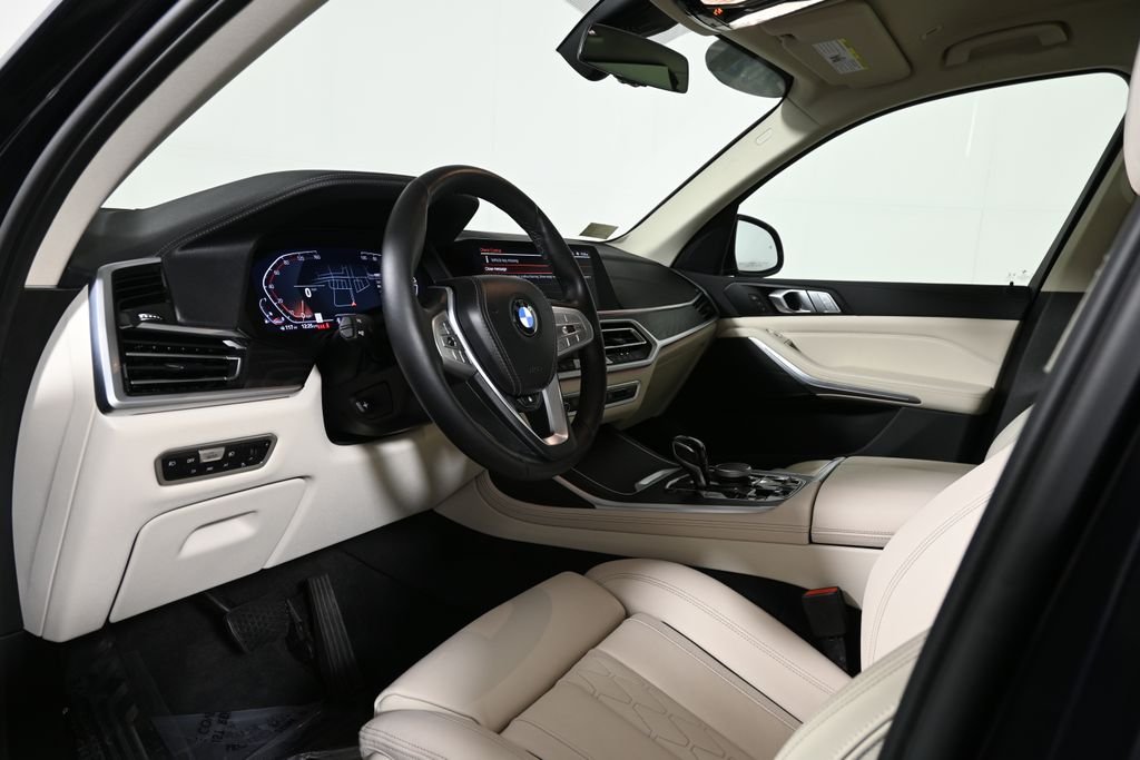 Used 2022 Gray Metallic BMW xDrive40i image 14