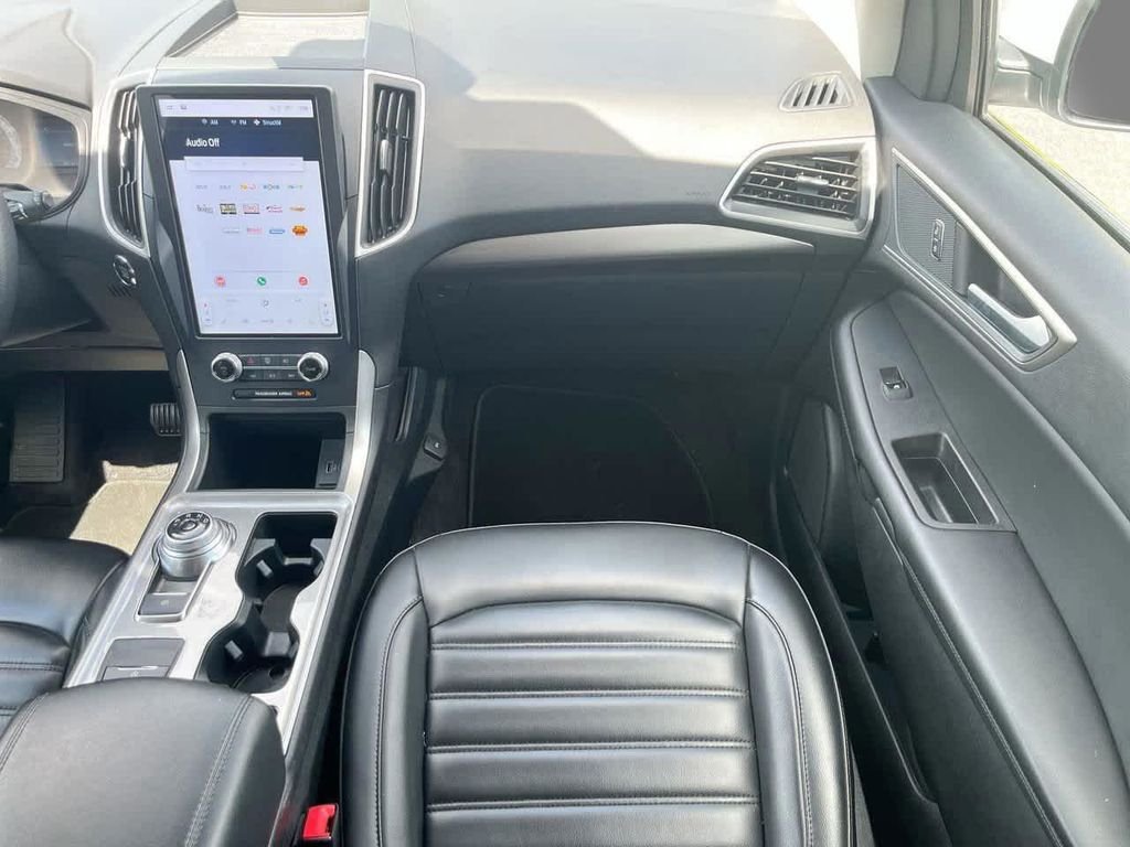 2024 Ford Edge SEL - Photo 13