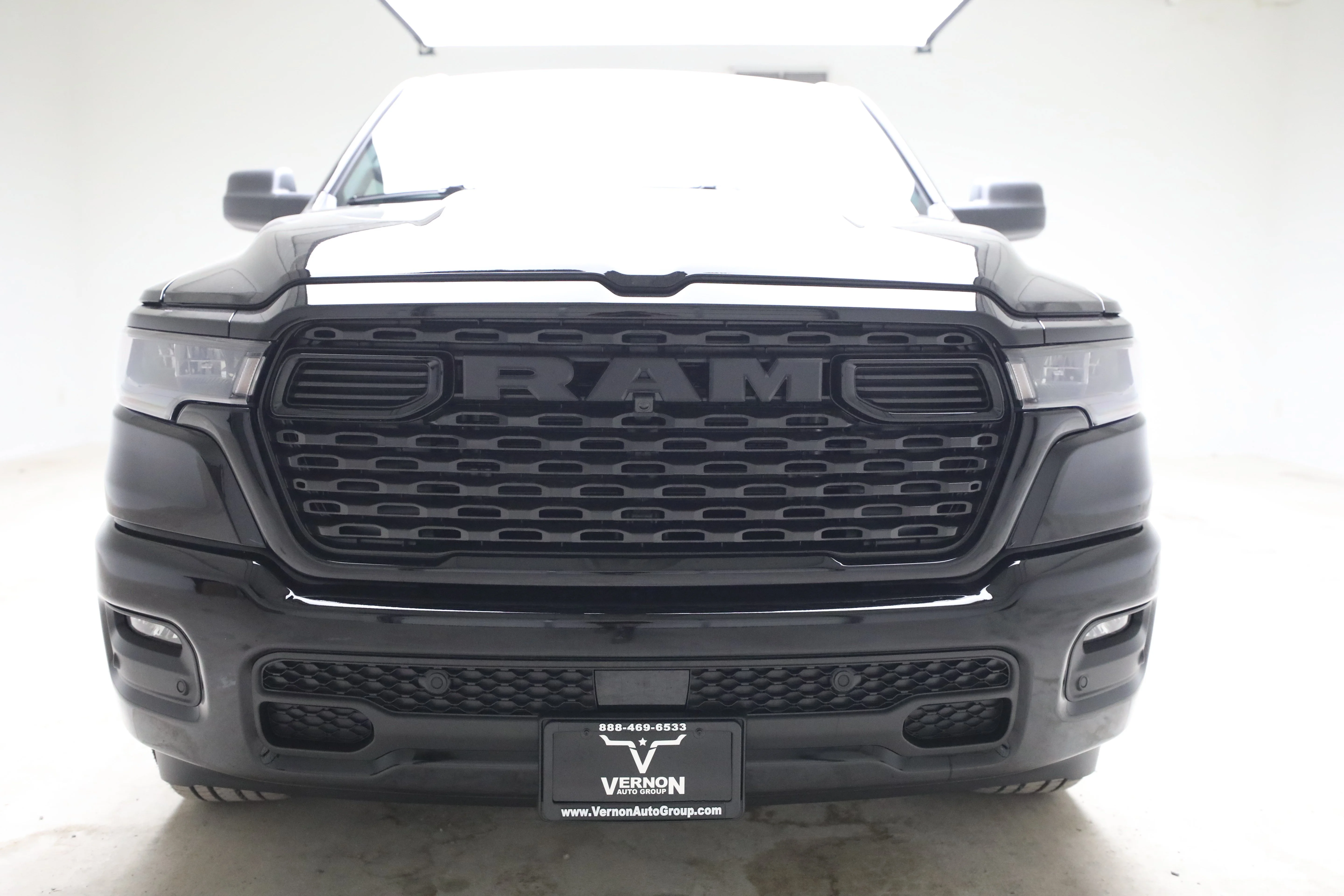 New 2026 Ram 1500 Express Crew Cab 2WD