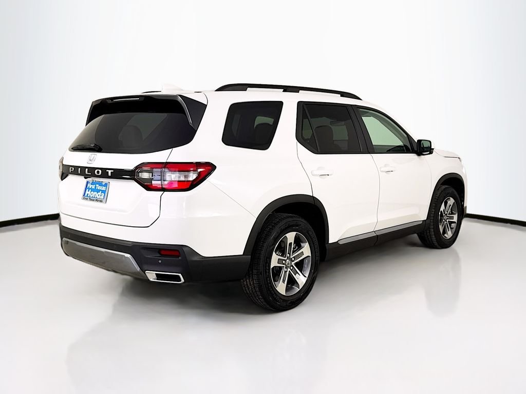 2026 Honda Pilot EX-L - Photo 7