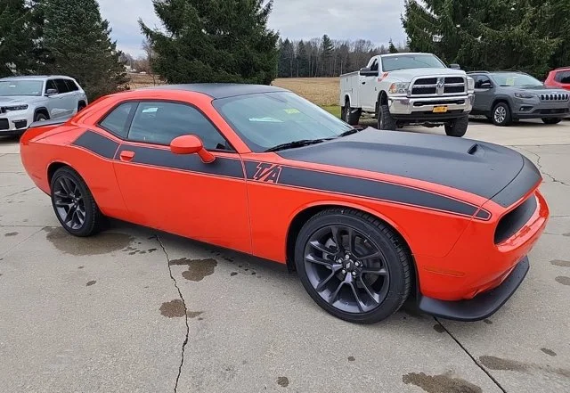 Used 2023 Go Mango Dodge R/T image 6