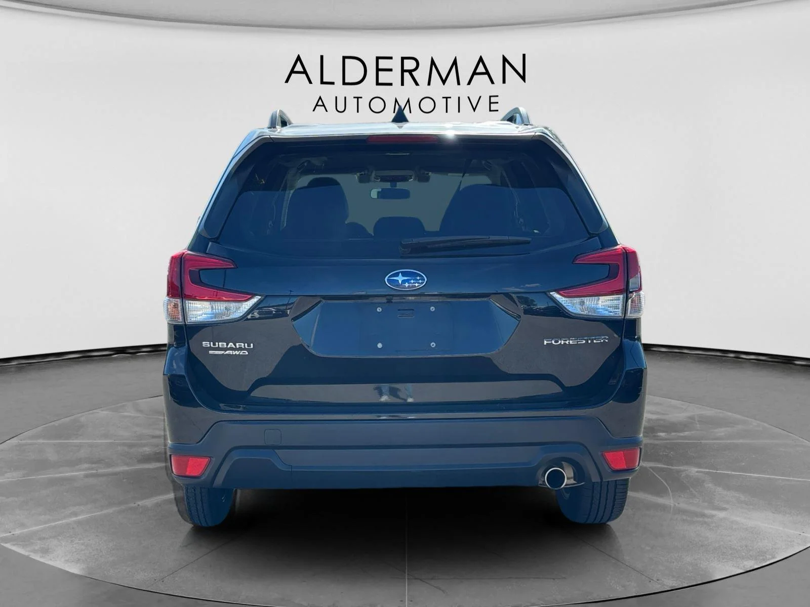 Used 2020 Crystal Black Silica Subaru Limited image 4