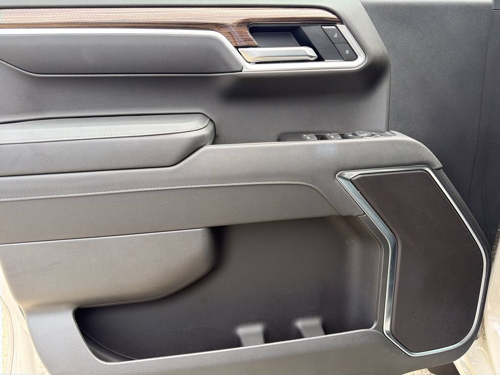 2026 Chevrolet Silverado 1500 RST - Photo 14