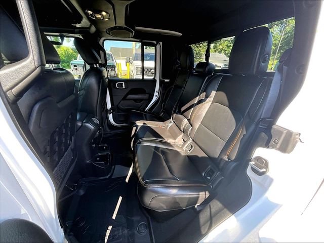 Used 2020 White Jeep Mojave image 21