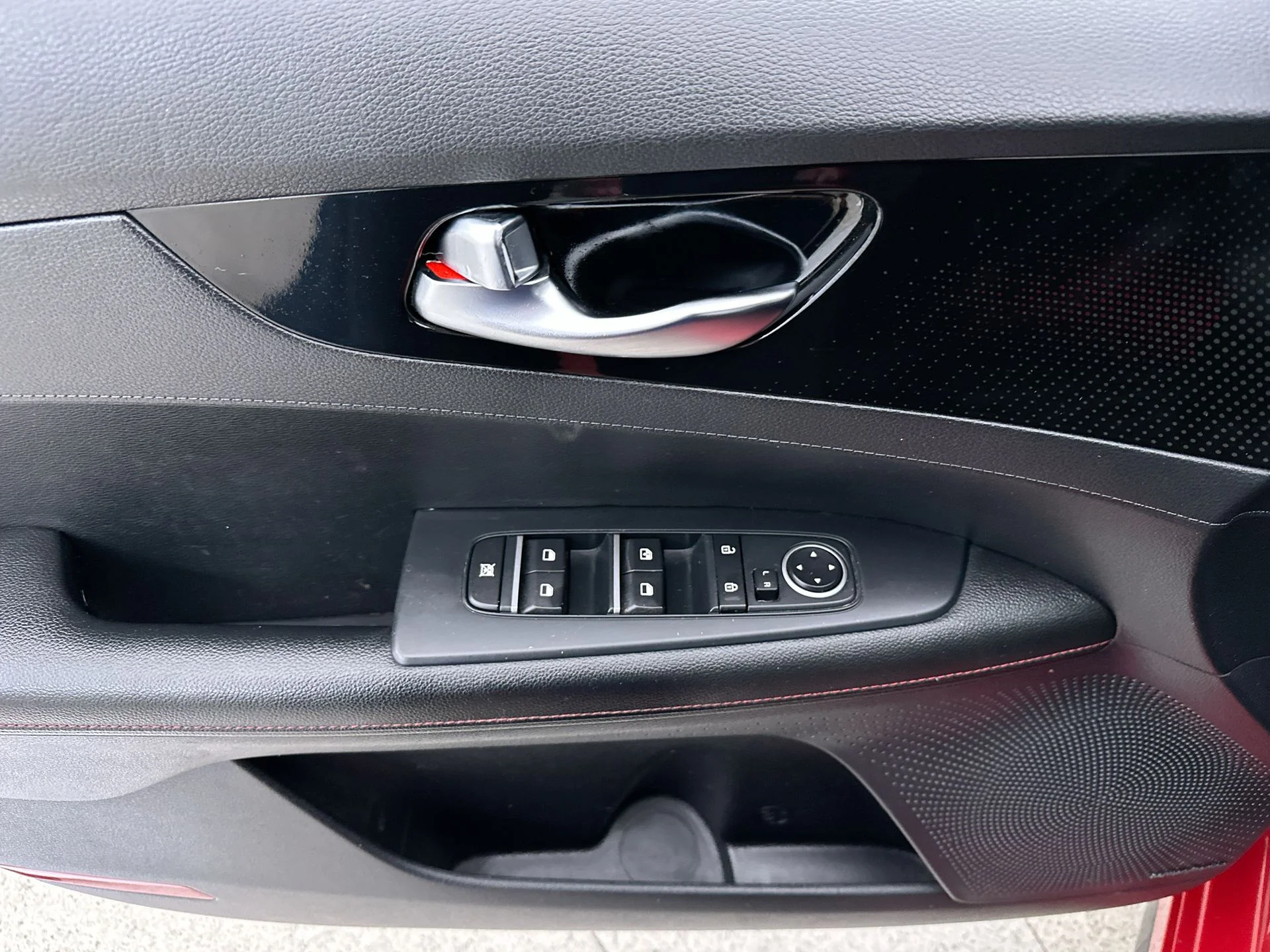 Used 2021 Red Kia GT image 21
