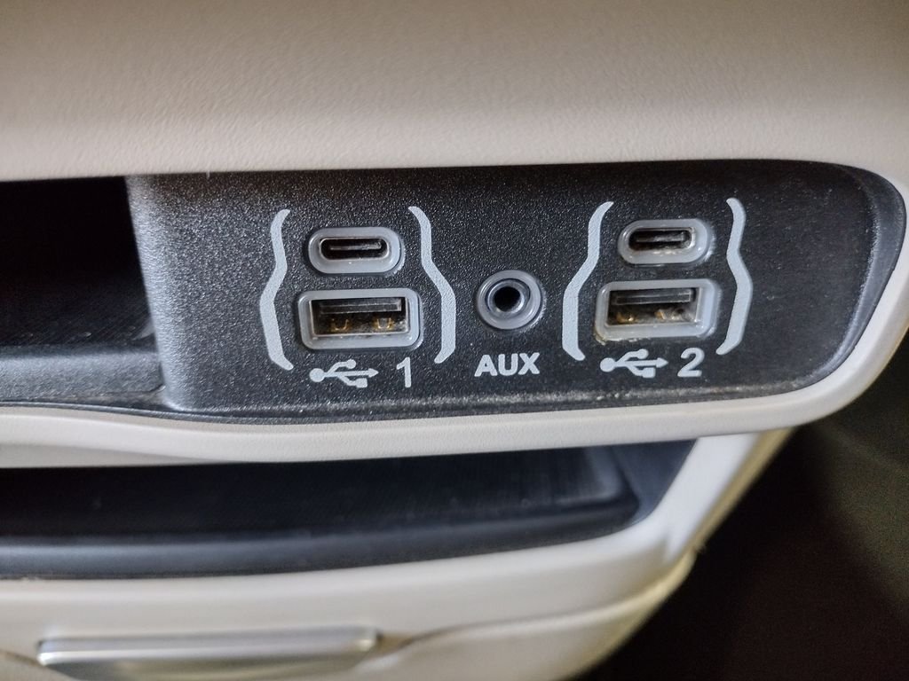 Used 2023 White Chrysler LX image 32