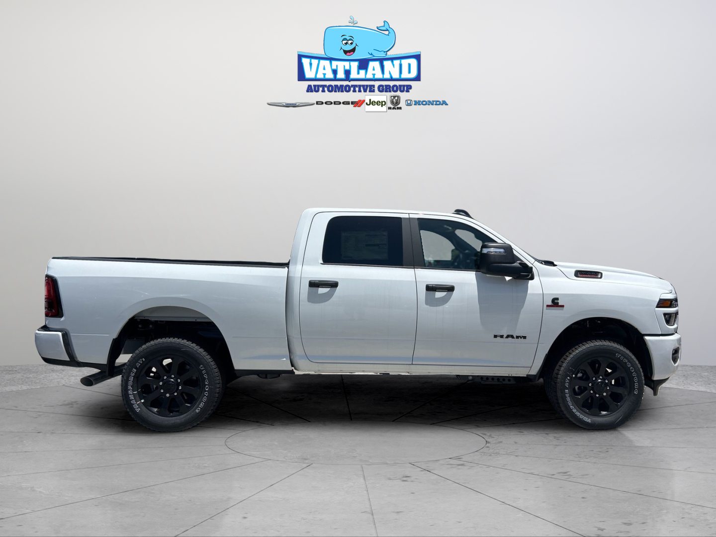 New 2026 Bright White Clear-Coat Exterior Paint RAM Big Horn image 6