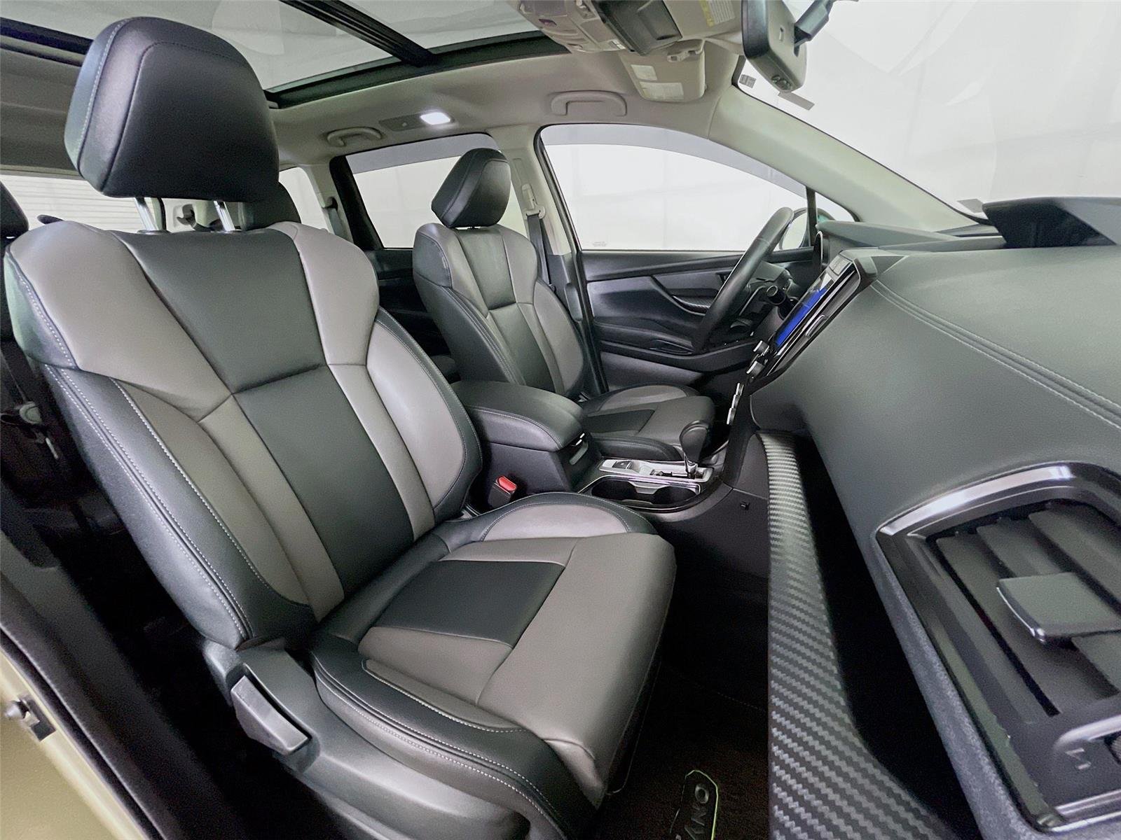 Used 2022 Autumn Green Metallic Subaru Onyx Edition image 33