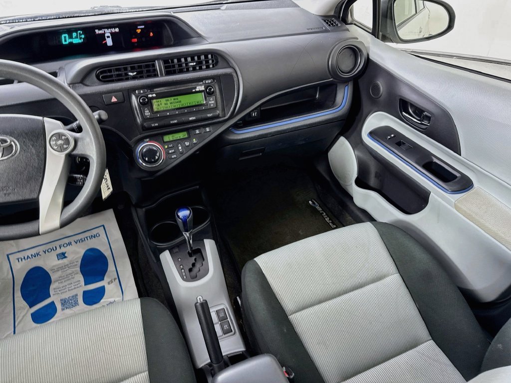 Used 2013 Super White Toyota Two image 26