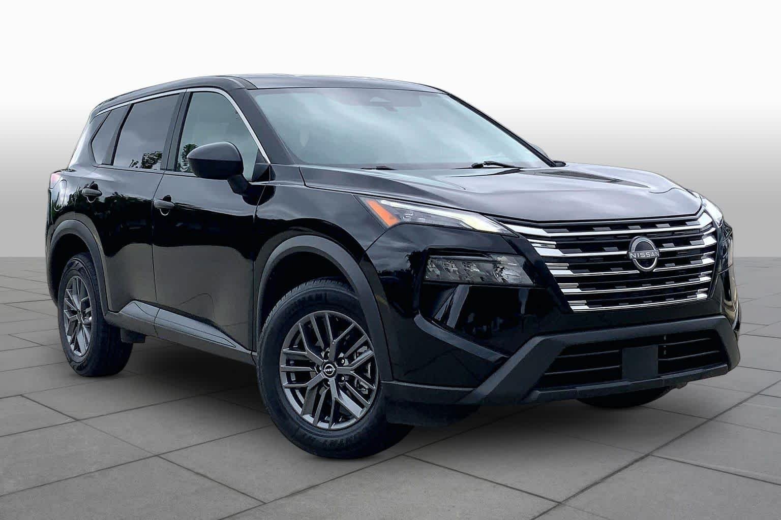 Used 2024 Super Black Nissan S image 3