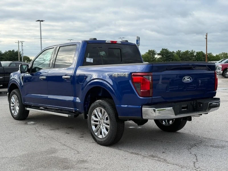 New 2026 Argon Blue Metallic Ford XLT 4WD SuperCrew 5.5