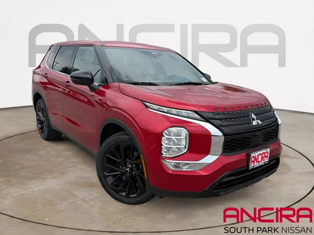 2023 Mitsubishi Outlander SE Black Edition