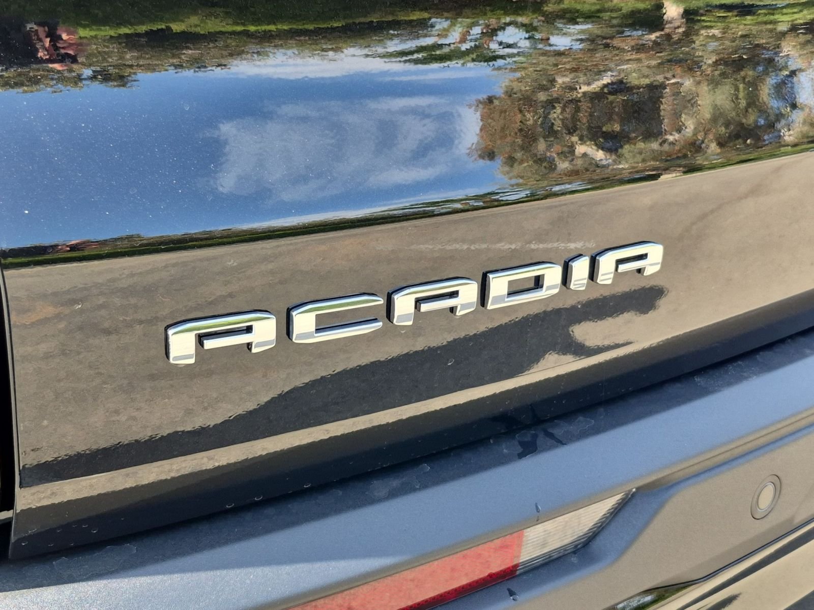 2026 GMC Acadia AT4 - Photo 33