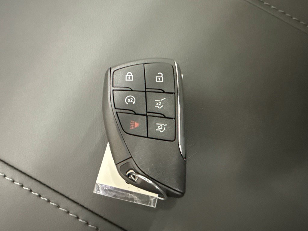 2027 Chevrolet Tahoe Z71 - Photo 35