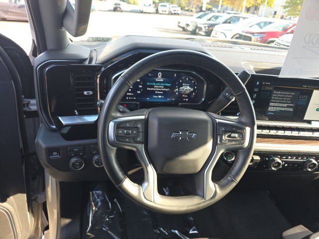 Used 2026 White Sands Chevrolet RST image 19