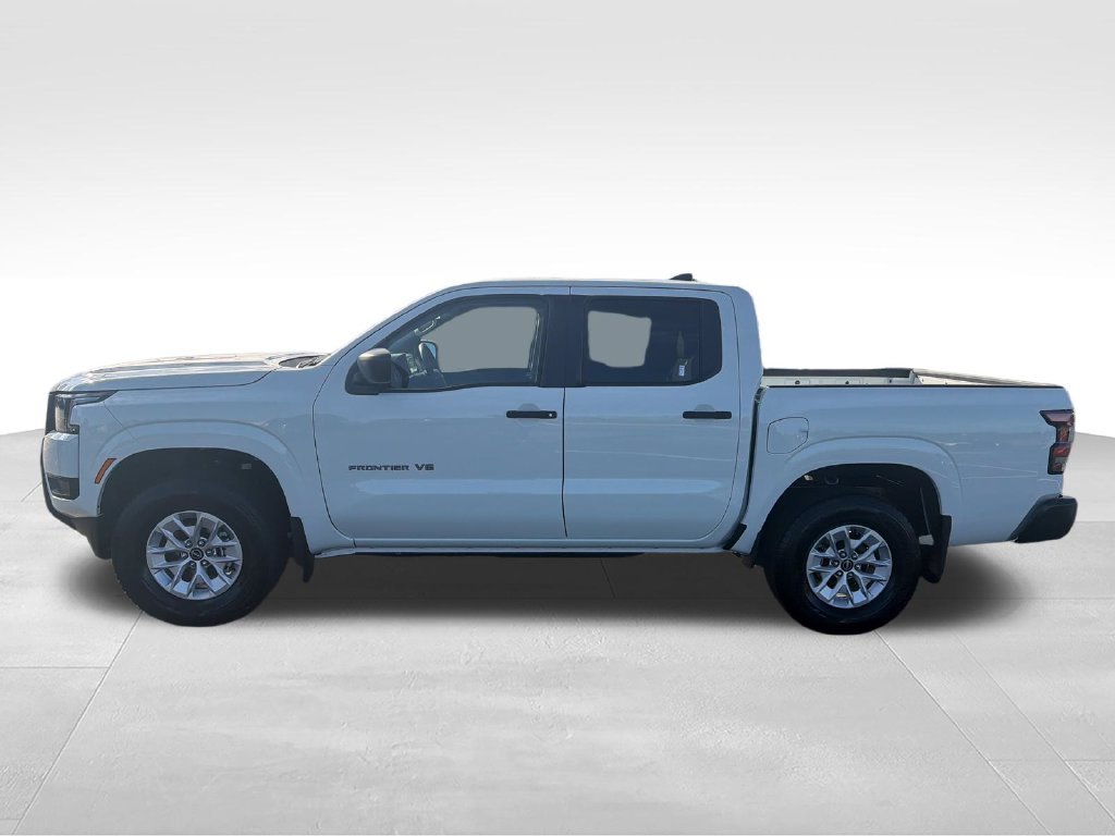 New 2027 White Nissan S image 2