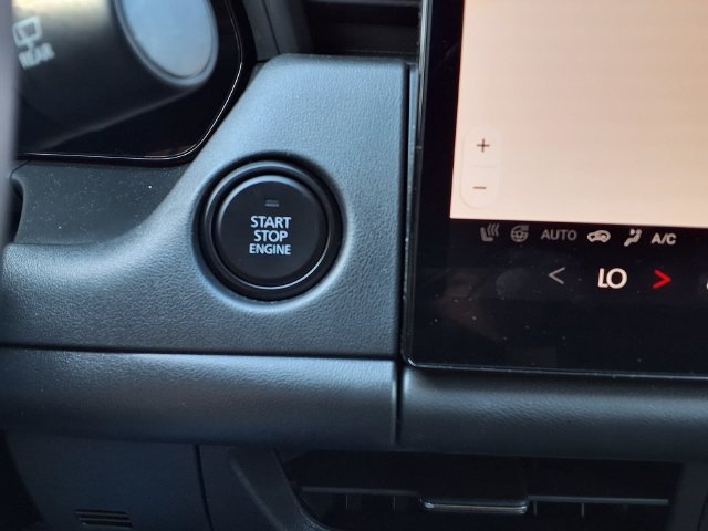 Certified Used 2026 White Mazda 2.5 S Preferred image 15