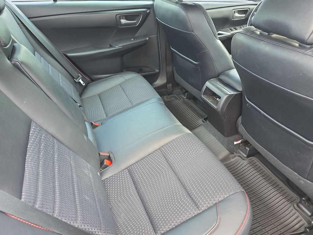 Used 2015 Gray Toyota SE image 17