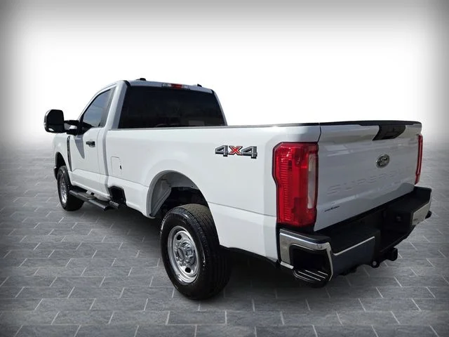 Used 2024 White Ford XL image 6