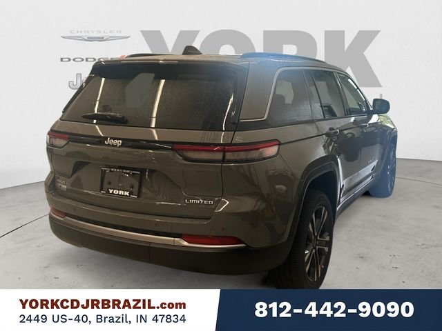 New 2027 Sting-Gray Clearcoat Jeep Limited image 5