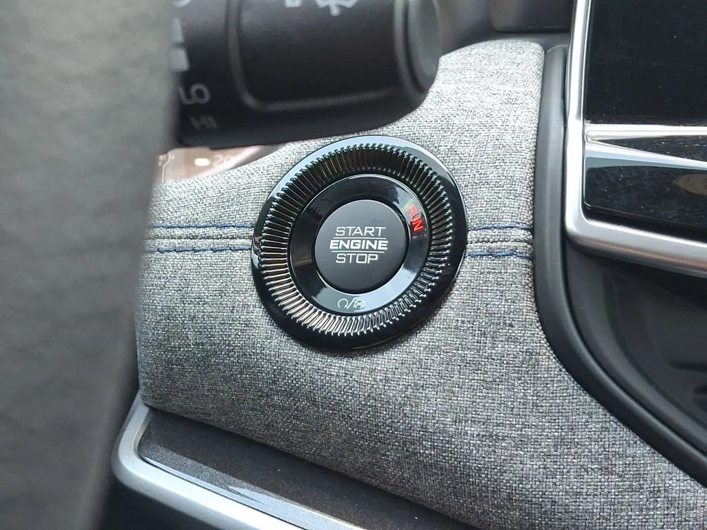 2025 Jeep Compass Sport - Photo 31