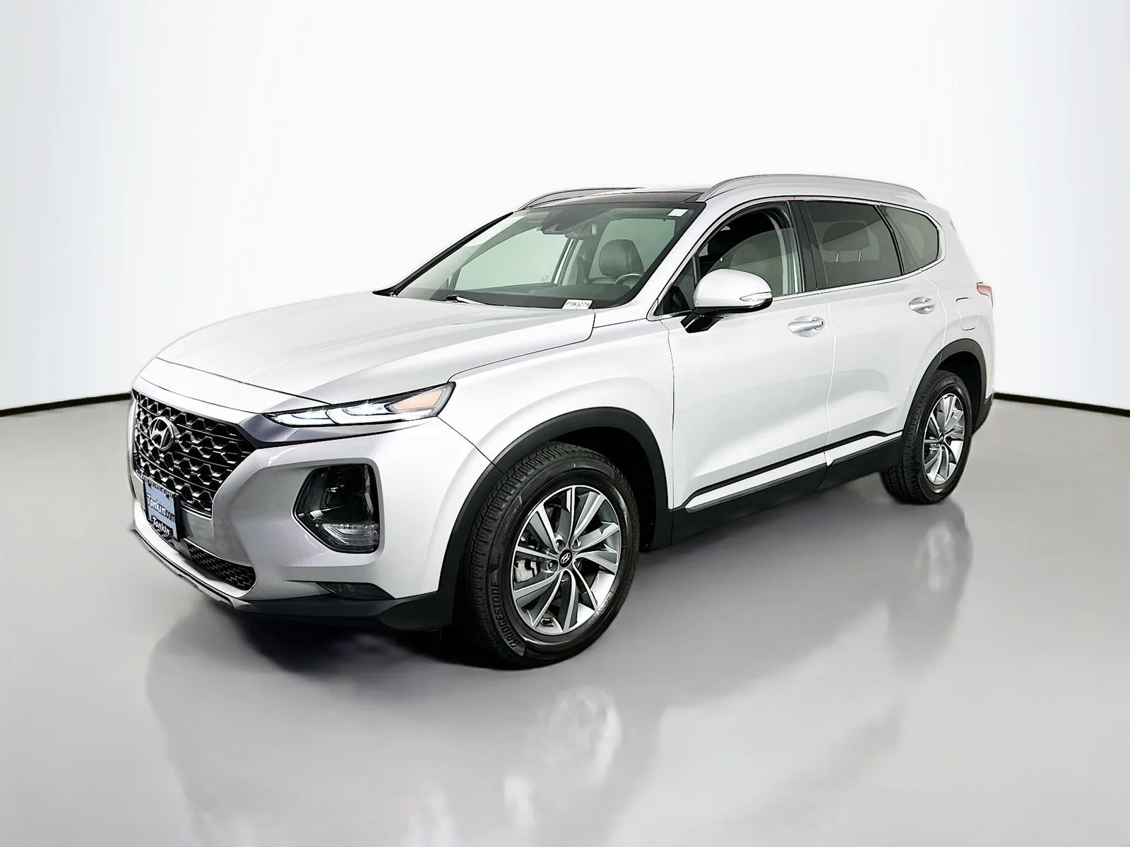 Used 2019 Symphony Silver Hyundai Limited image 3