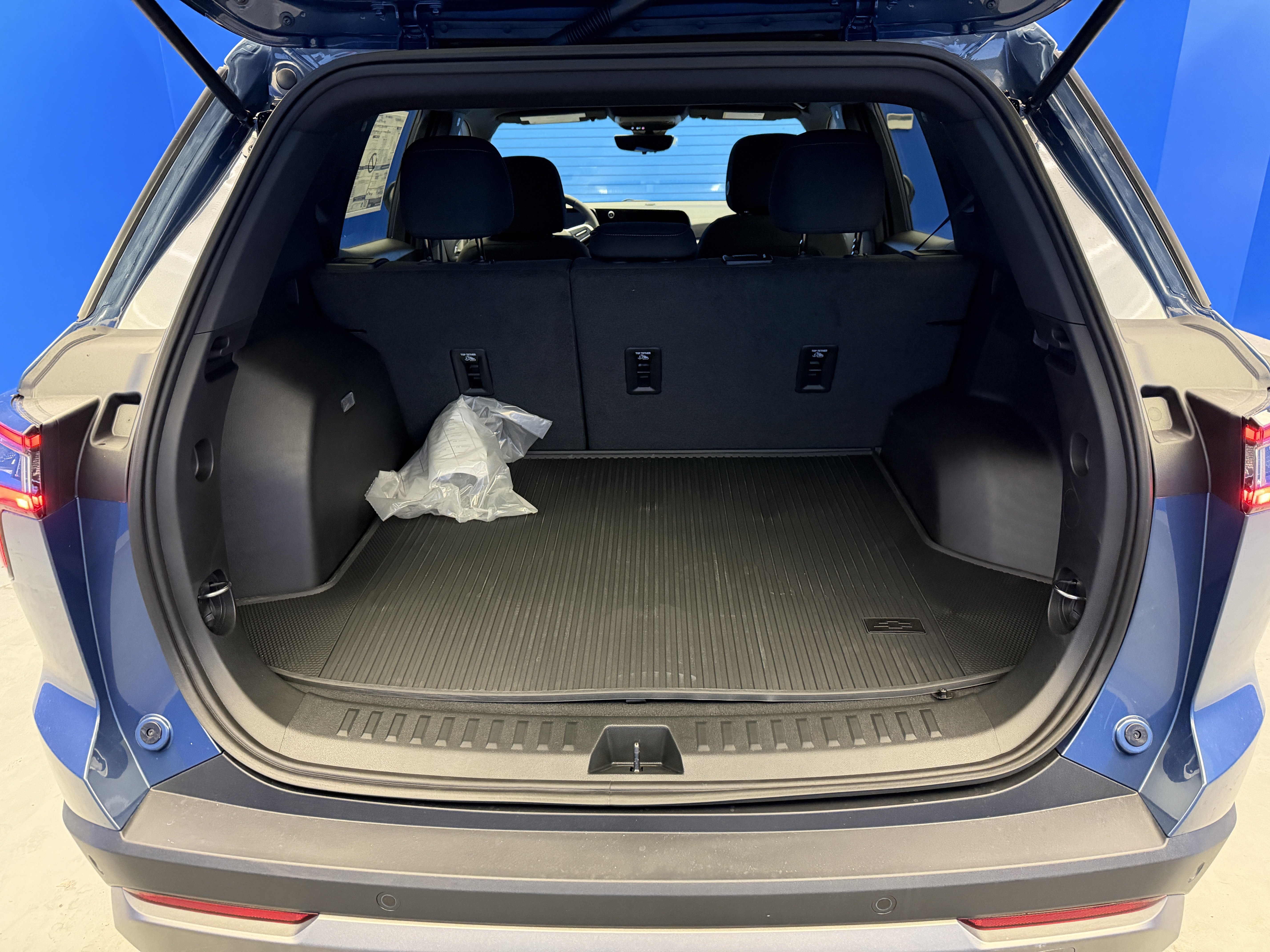2027 Chevrolet Equinox LT - Photo 27