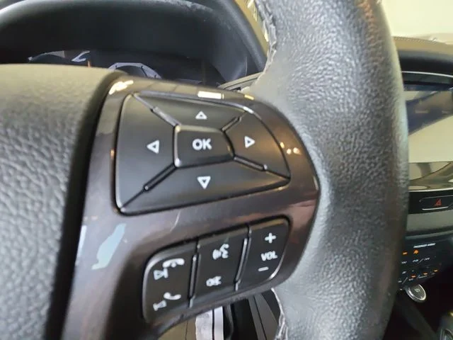 Used 2020 Lightning Blue Metallic Ford Lariat image 19