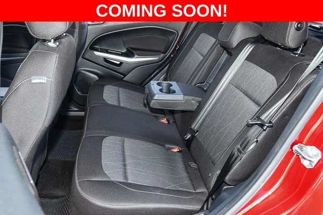 Used 2019 Red Ford SE image 21