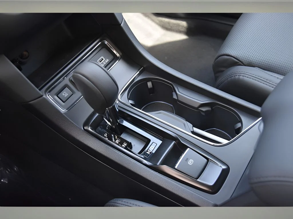 New 2026 CRYSTAL WHITE PEARL Subaru Onyx Edition Touring 7-Passenger image 38