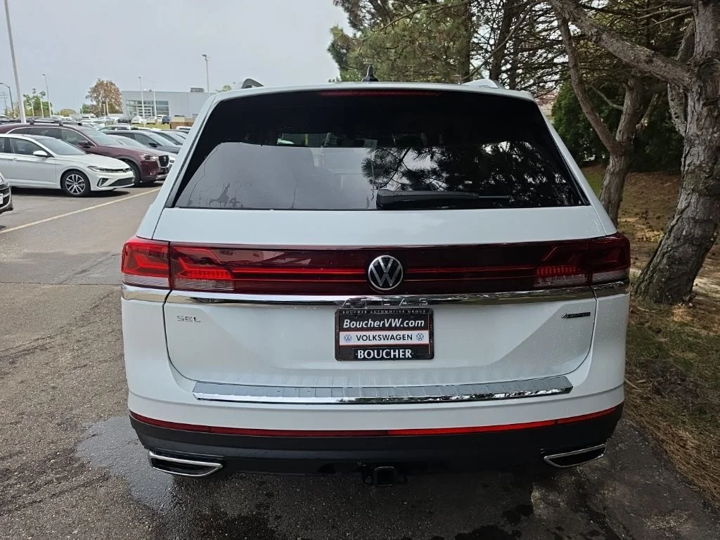 New 2026 Opal White Pearl Volkswagen 2.0T SEL image 4