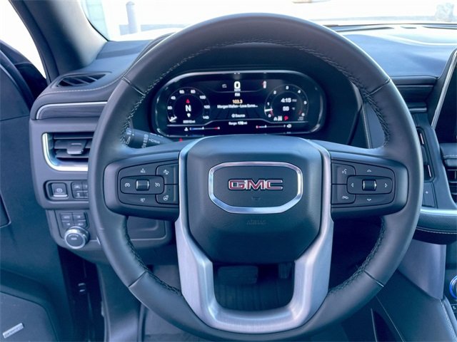 2024 Gmc Yukon XL SLT photo 4