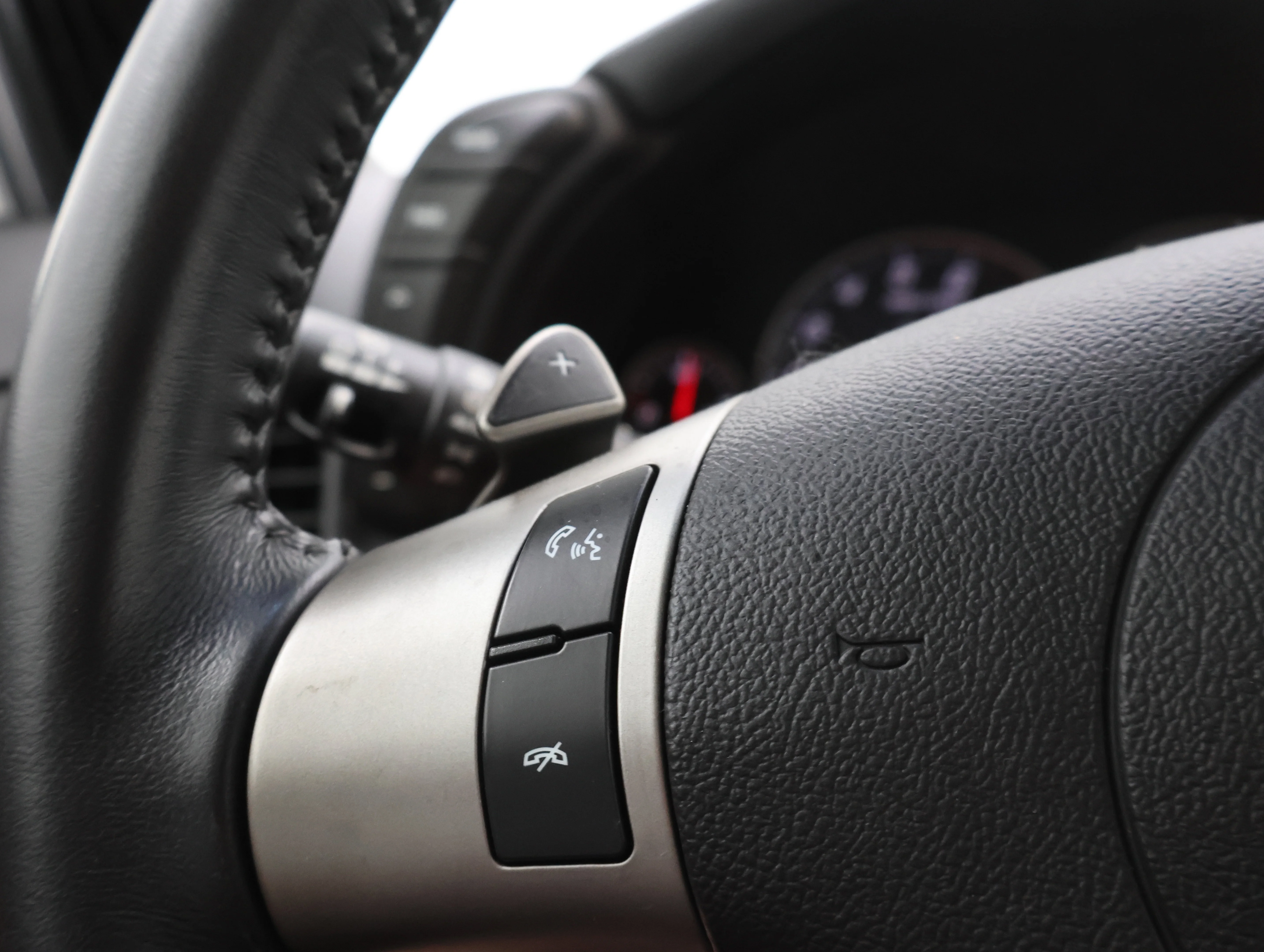 Used 2009 Cyber Gray Metallic Chevrolet Base image 14