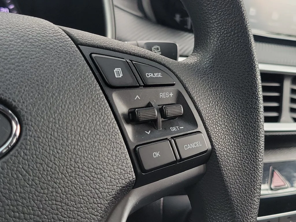 Used 2021 Gray Hyundai Value image 24