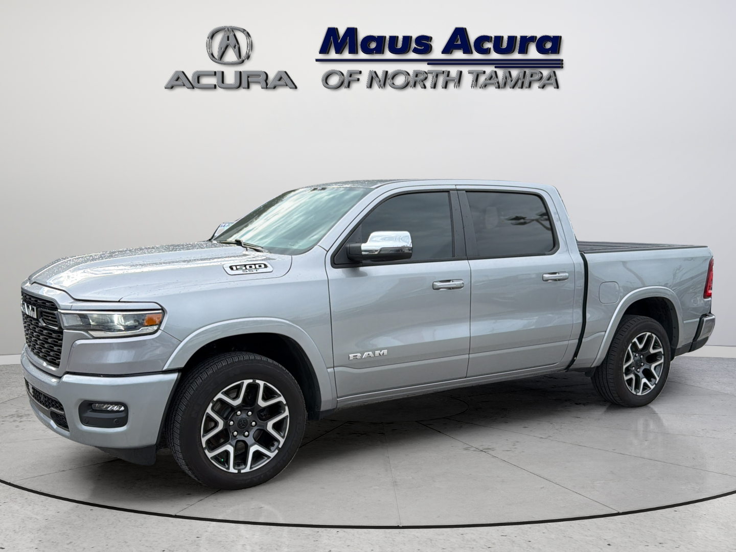 Used 2025 Silver Ram Laramie image 5