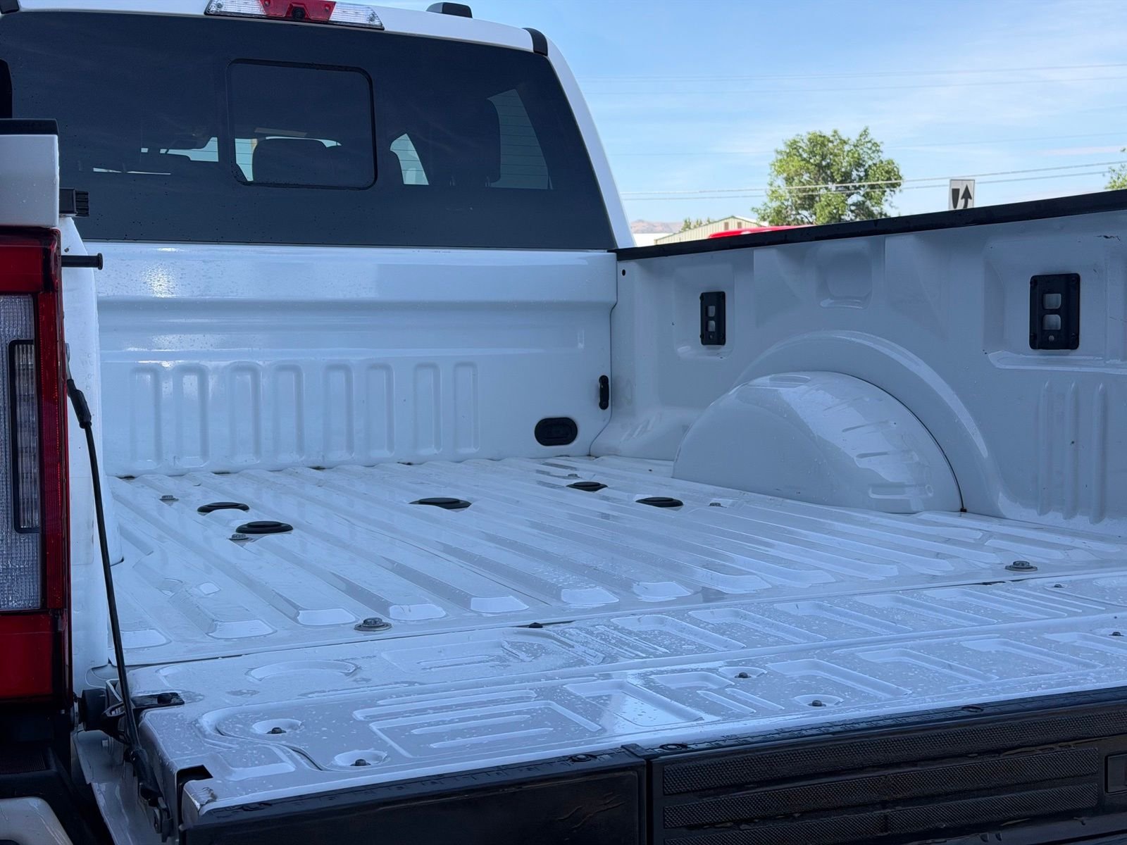 2025 Ford F-350 Super Duty Platinum - Photo 8