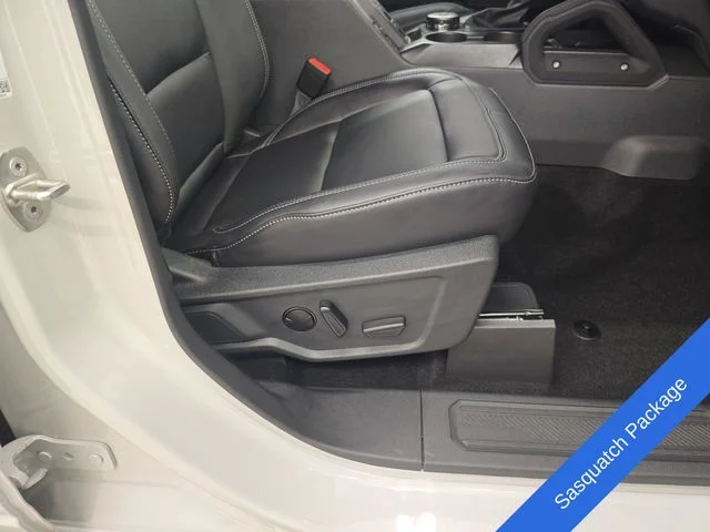 New 2026 Avalanche Gray Ford Outer Banks® image 11